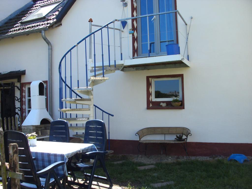Haus Klara 호텔 Mannebach 외부 사진